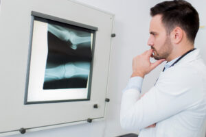 Leia mais sobre o artigo Do que preciso para oferecer exames de radiologia na área médica?
